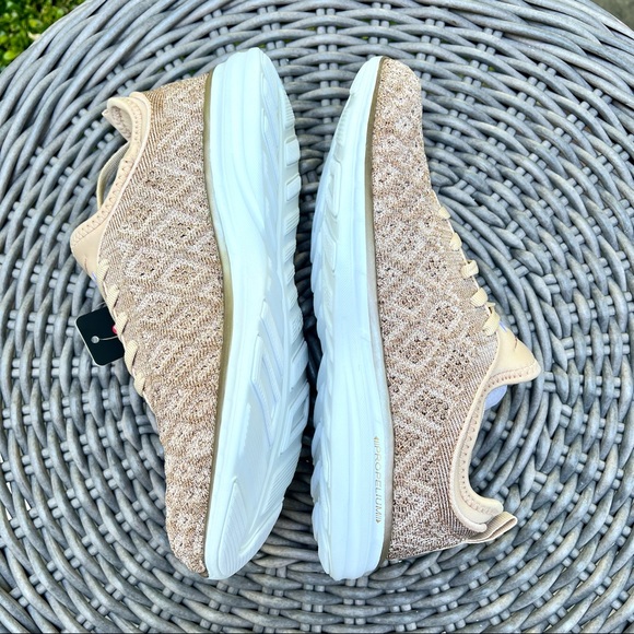 Lululemon Women's Techloom Phantom Shoe Rose Gold Sz 7.5 - Picture 7 of 9